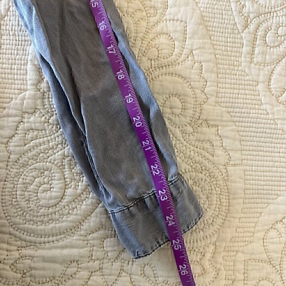 COTTON ON grey chambray button up collared shirt casual relaxed women's small - Picture 8 of 9